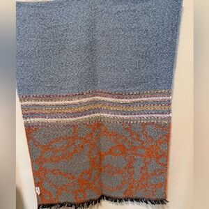 Elegant Gray and Orange Patterned Scarf